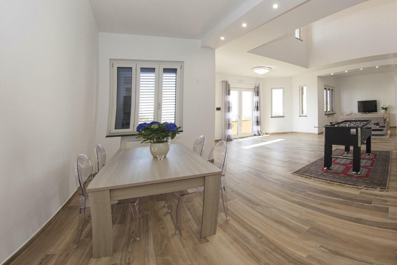 Villa C Luxury Estate SantʼAntonio Abate Zewnętrze zdjęcie
